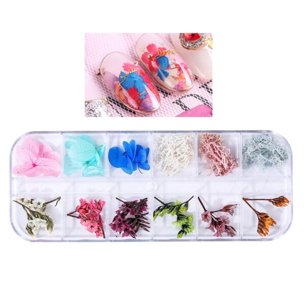3D Dried Flower Nail Decoration